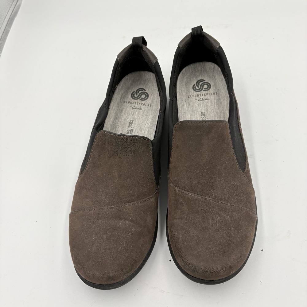 Clarks Cloudsteppers Womens 8 Soft Slip-On Shoes Brown Round Toe Cushionsoft EUC